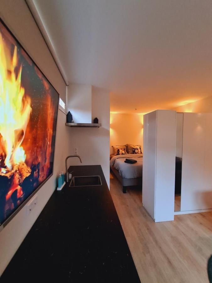 Studio Baarn With Patio, Airco, Pantry, Bedroom, Bathroom, Privacy - Amsterdam, Utrecht Εξωτερικό φωτογραφία